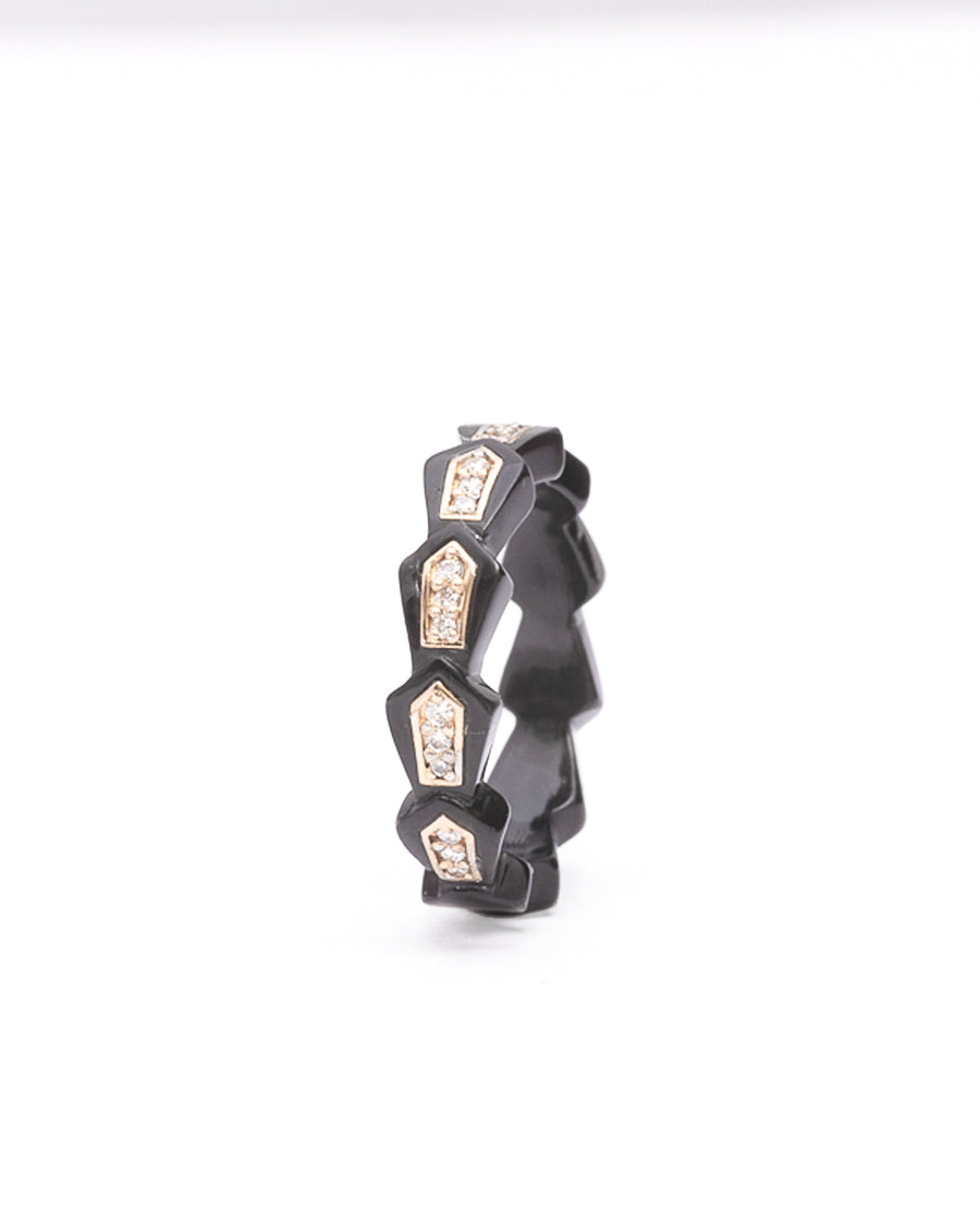 Black Ring24