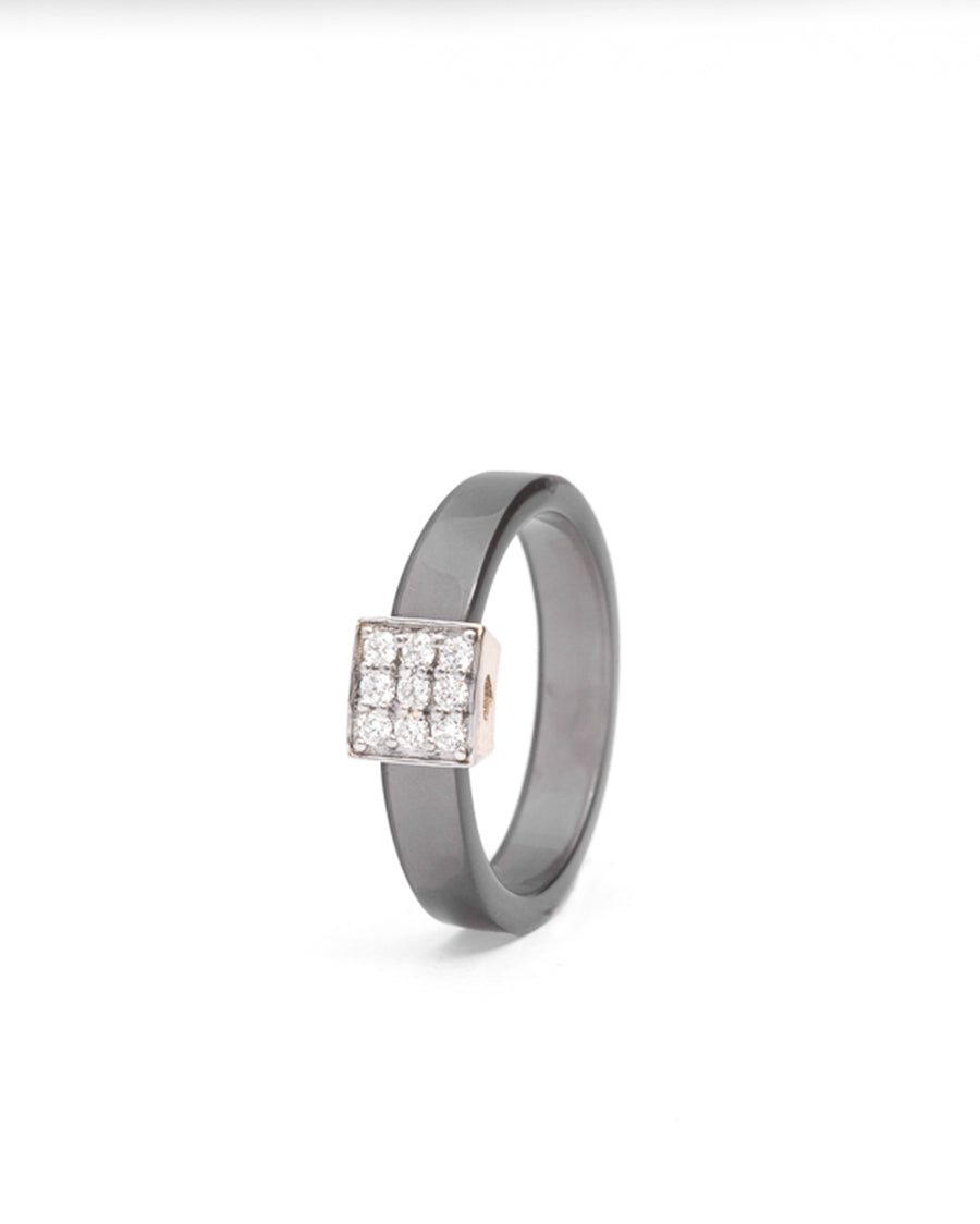 Black Ring32
