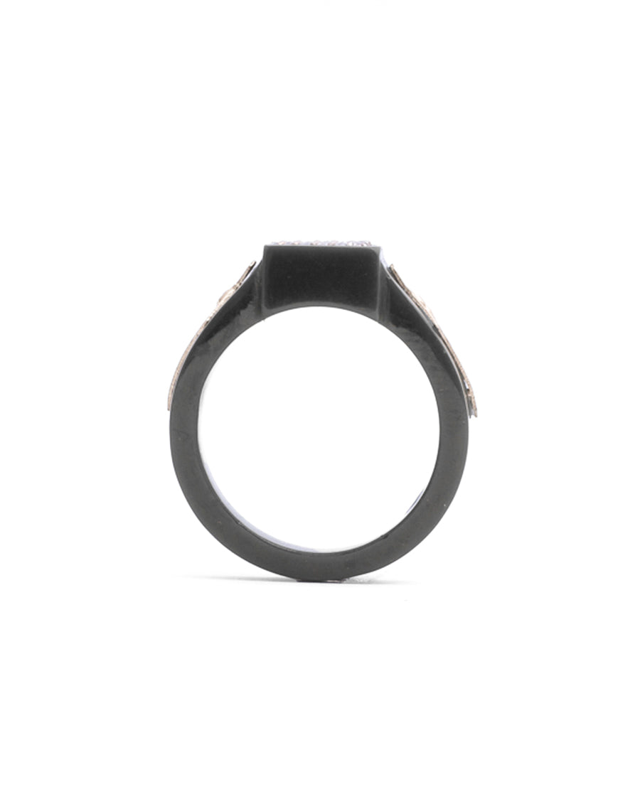 Black Ring15