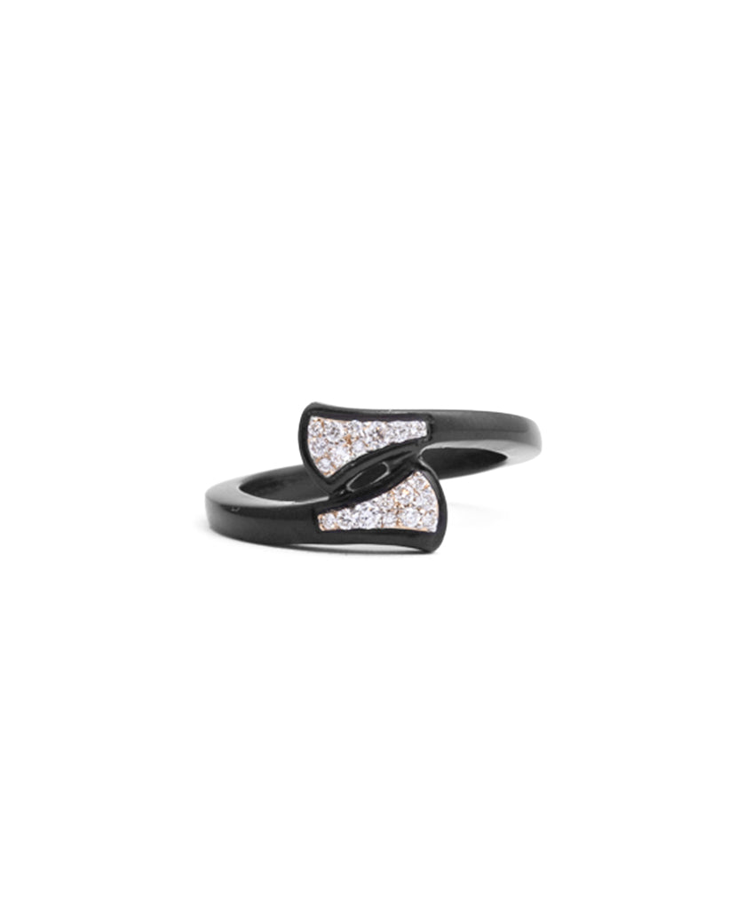Black Ring29